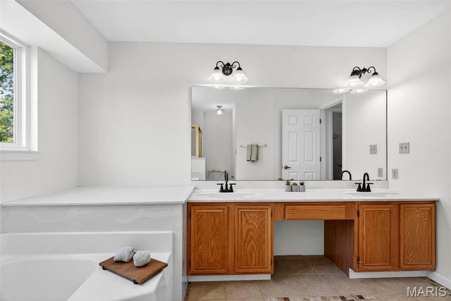 398 Round Tower Drive, Cottleville, MO 63304