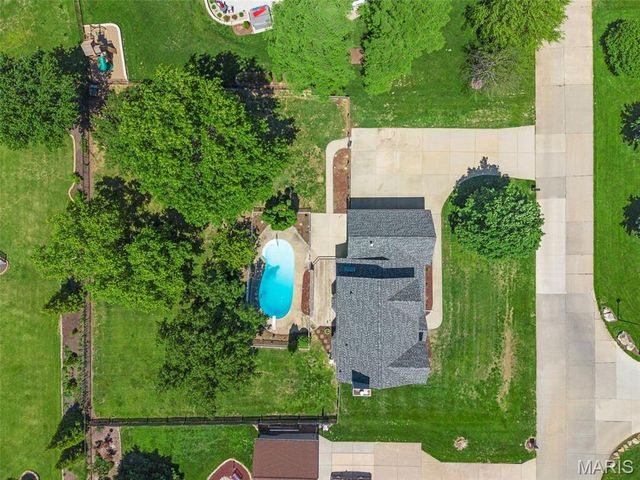 398 Round Tower Drive, Cottleville, MO 63304