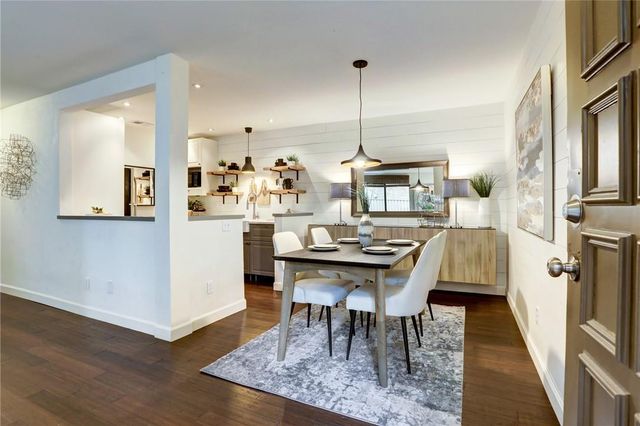 8210 Bent Tree RD 136, Austin, TX 78759