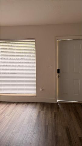 2900 Bird Ave 2, Miami, FL 33133