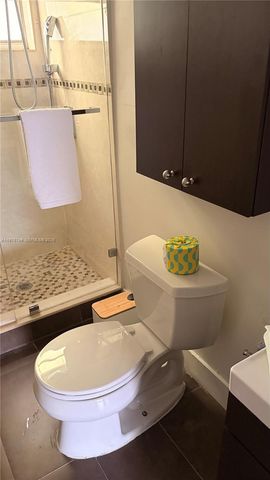 2900 Bird Ave 2, Miami, FL 33133