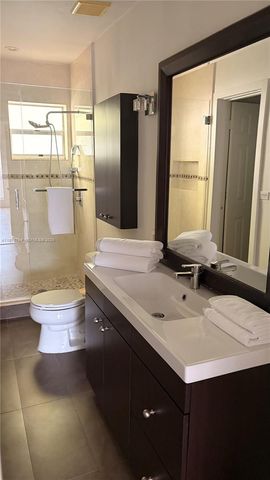 2900 Bird Ave 2, Miami, FL 33133