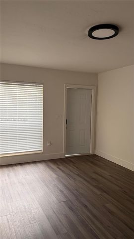 2900 Bird Ave 2, Miami, FL 33133