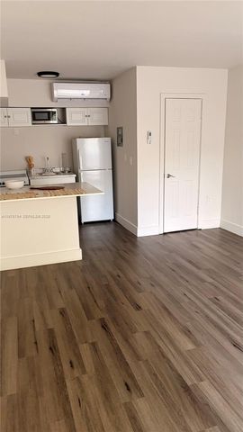 2900 Bird Ave 2, Miami, FL 33133