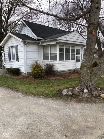 132 Southeast Street, Charlottesville, IN 46117