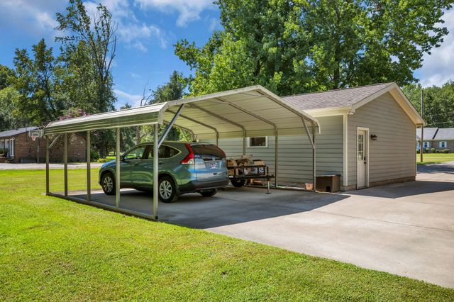 184 Harpeth Hills Dr, Kingston Springs, TN 37082