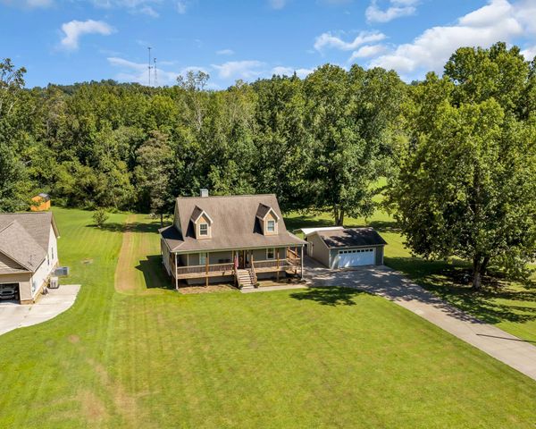 184 Harpeth Hills Dr, Kingston Springs, TN 37082