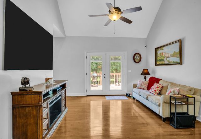 184 Harpeth Hills Dr, Kingston Springs, TN 37082