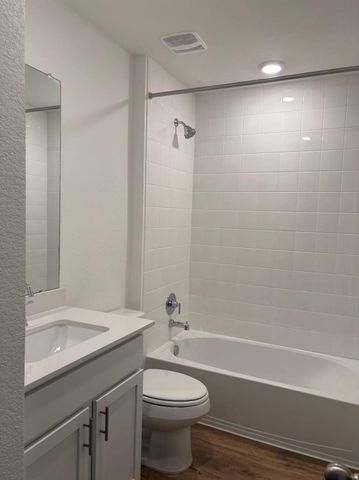 1828 Marlin Spike DR, Leander, TX 78641