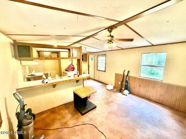 179 Song Bird Drive, Round O, SC 29474