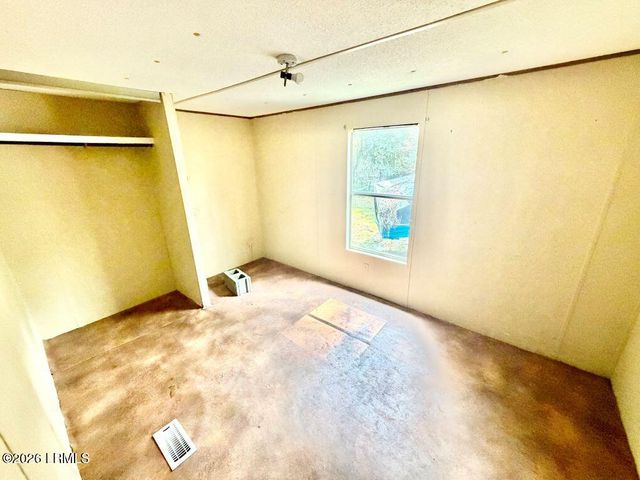 179 Song Bird Drive, Round O, SC 29474