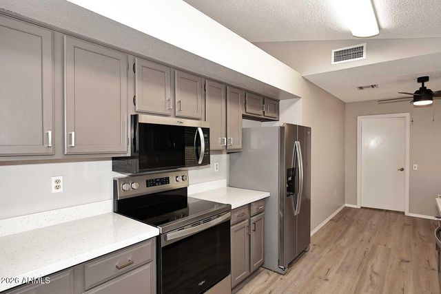 17218 N DESERT GLEN Drive, Sun City West, AZ 85375