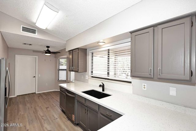 17218 N DESERT GLEN Drive, Sun City West, AZ 85375