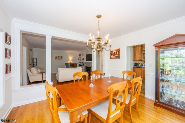43 Brush Hill Rd, Kinnelon Boro, NJ 07405