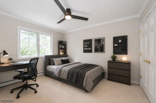 43 Brush Hill Rd, Kinnelon Boro, NJ 07405