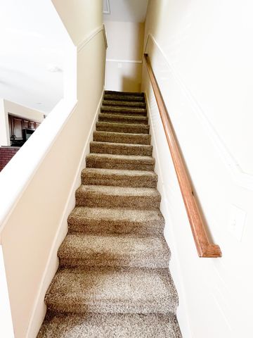 2272 McCormick Ln Apt D, Clarksville, TN 37040