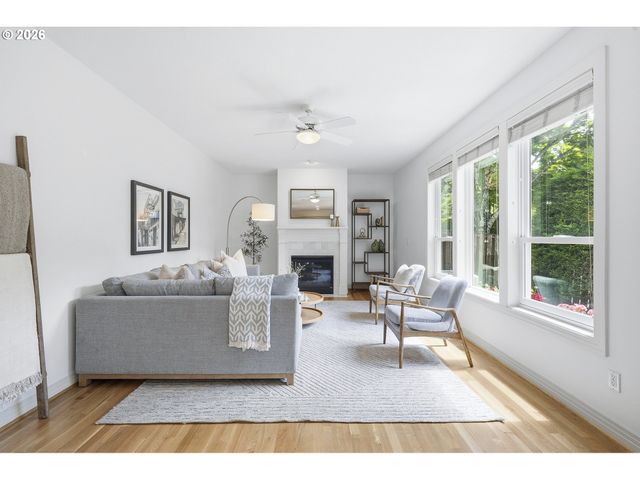 11020 Nw CRYSTAL CREEK Ln, Portland, OR 97229