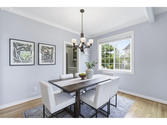 11020 Nw CRYSTAL CREEK Ln, Portland, OR 97229
