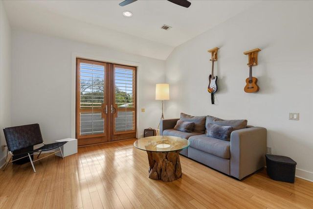2207 Forest TRL A, Austin, TX 78703
