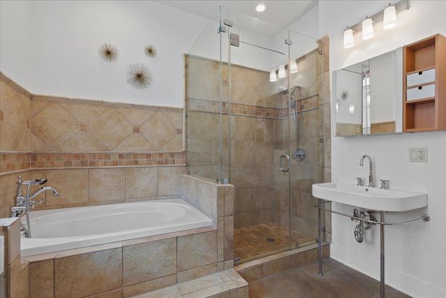 2207 Forest TRL A, Austin, TX 78703