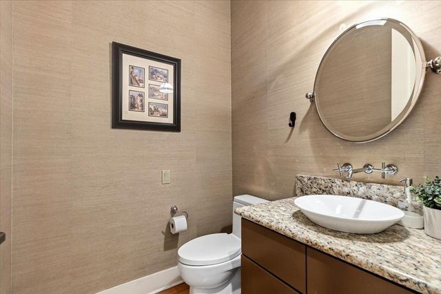 2207 Forest TRL A, Austin, TX 78703