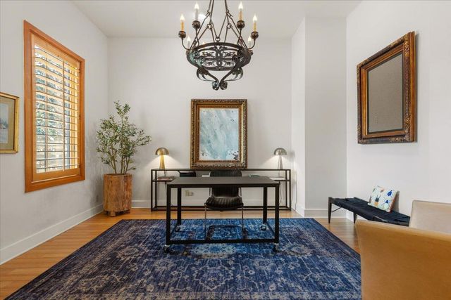 2207 Forest TRL A, Austin, TX 78703