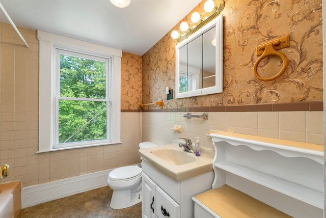 1 Circle Drive, Boscawen, NH 03303