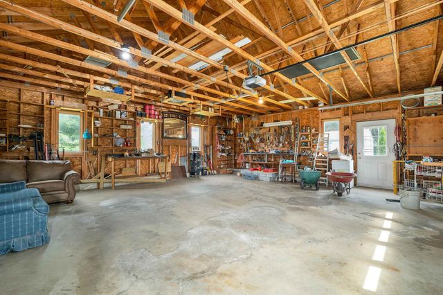 1 Circle Drive, Boscawen, NH 03303