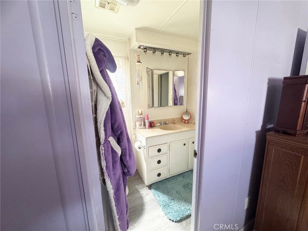 Image 18 of property listing at 1630 W Covina 99, San Dimas, CA 91773