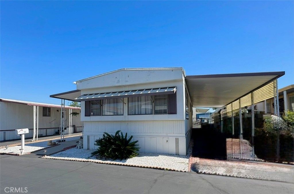 Image 4 of property listing at 1630 W Covina 99, San Dimas, CA 91773