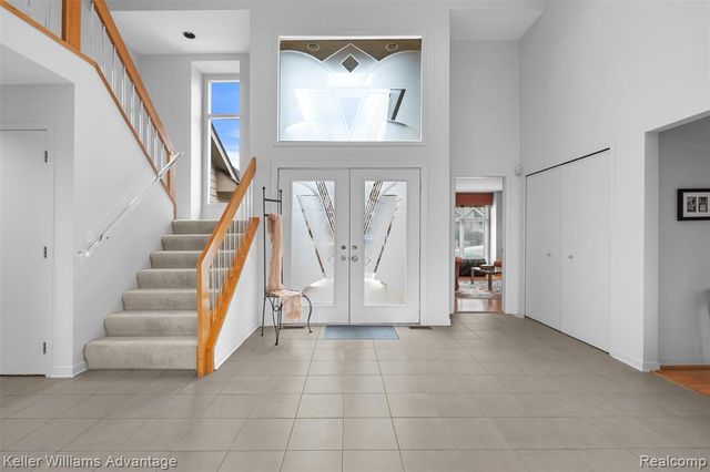 4974 Countryside Drive, West Bloomfield, MI 48323