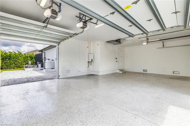 3719 SW 2nd ST, Cape Coral, FL 33991