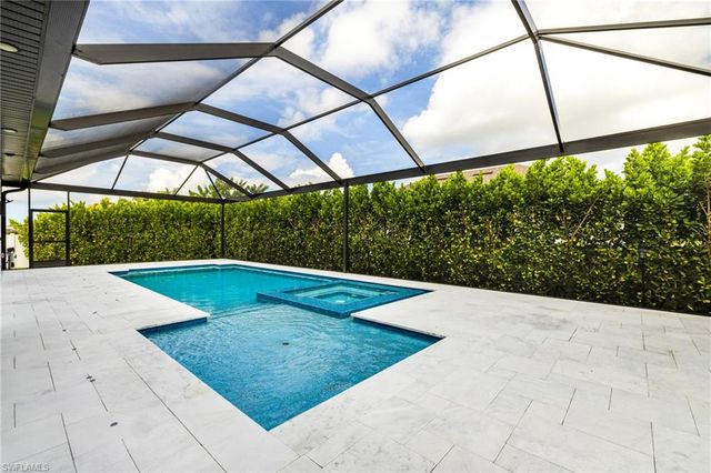 3719 SW 2nd ST, Cape Coral, FL 33991
