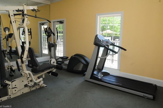 4792 Tatton Park Circle 3B, Winston-salem, NC 27103