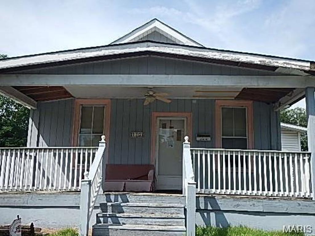 417 Northridge Drive, St Louis, MO 63137