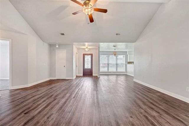 1602 Evesham Drive, Houston, TX 77015