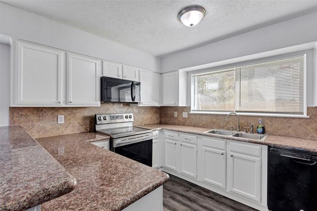 1602 Evesham Drive, Houston, TX 77015