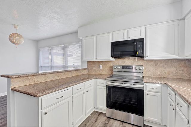 1602 Evesham Drive, Houston, TX 77015