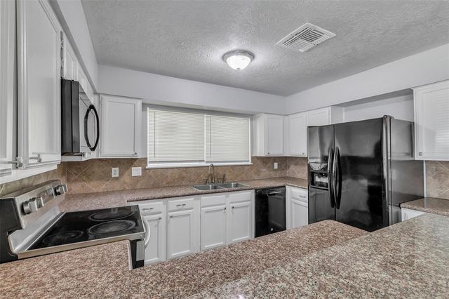 1602 Evesham Drive, Houston, TX 77015