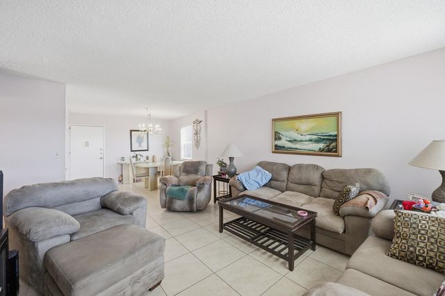 401 Golden Isles Drive 1009, Hallandale Beach, FL 33009