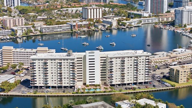 401 Golden Isles Drive 1009, Hallandale Beach, FL 33009