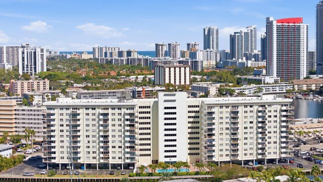 401 Golden Isles Drive 1009, Hallandale Beach, FL 33009