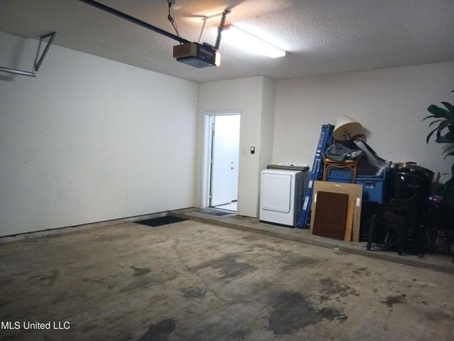 2252 Beach Drive, 806, Gulfport, MS 39507