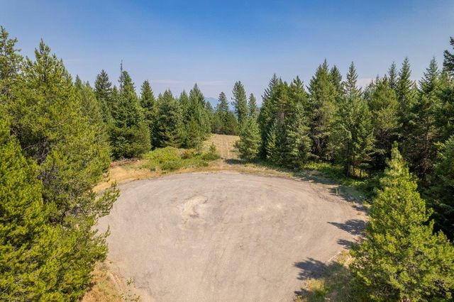 642 Overlook Dr, Newport, WA 99156