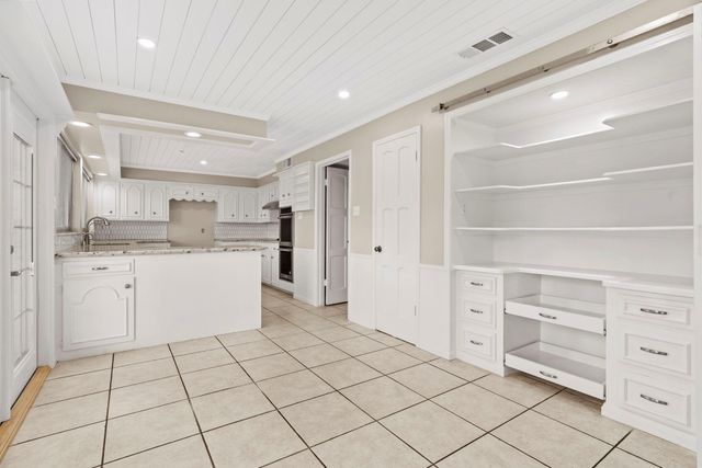 805 Chevy Chase Circle, Sugar Land, TX 77478