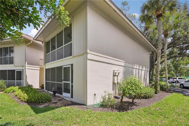 15 Bob O Link CT 15A, Naples, FL 34105