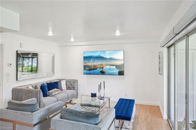 15 Bob O Link CT 15A, Naples, FL 34105