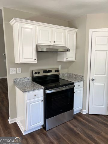5747 Mccurdy Court, Stone Mountain, GA 30087