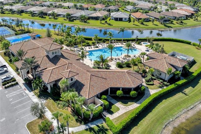 4864 Overton Circle, Vero Beach, FL 32967