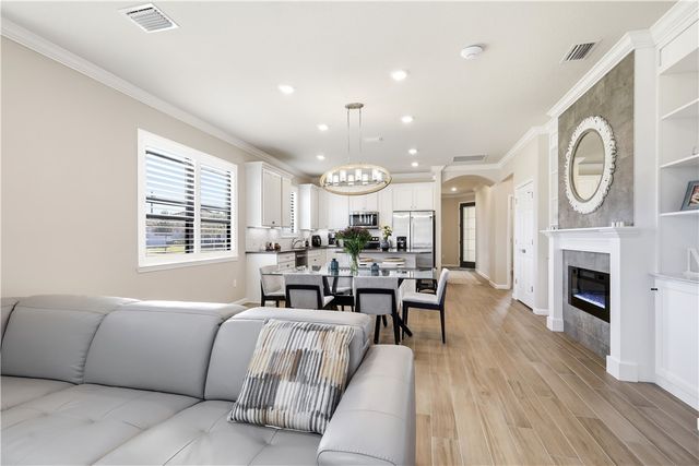 4864 Overton Circle, Vero Beach, FL 32967